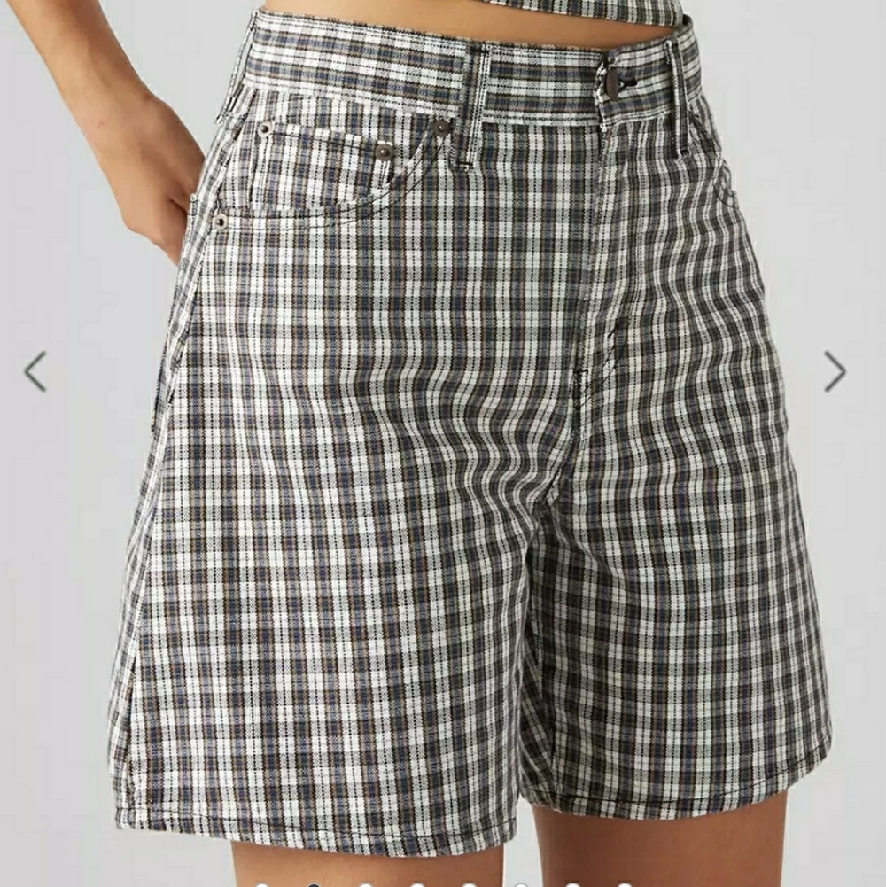 Levi's High Preppy Rise Baggy Shorts Brown Check Milo Plaid 24 NWT